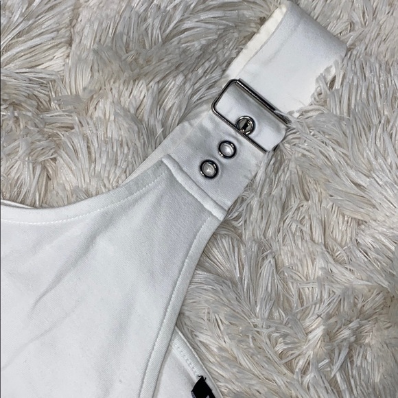 Express Tank Top - Picture 3 of 5